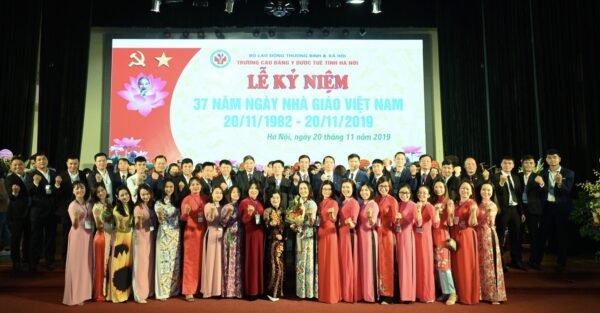 Thông báo tuyển sinh Liên thông-Văn bằng 2 Cao đẳng Dược
