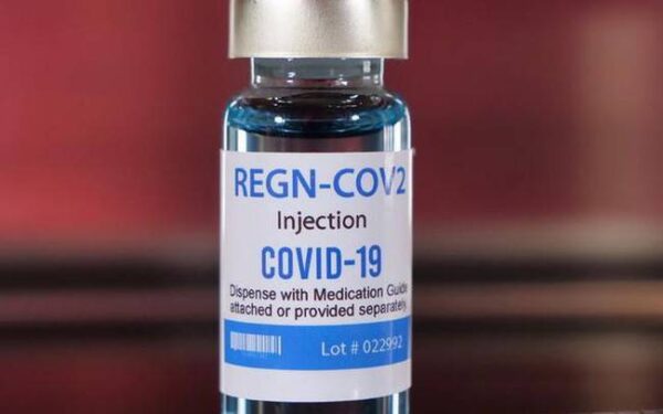 Vì sao REGEN-COV được FDA phê duyệt để làm giảm nguy cơ phơi nhiễm và tử vong do COVID-19?